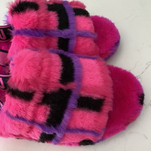 Ugg Fluff Yeah Slide Sandal Slippers Sz 8 Pink Punk Plaid Fuzzy Furry Slingback - Picture 4 of 5